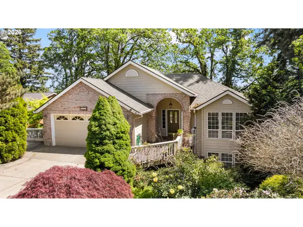 4251 Riverview Dr, WestLinn, OR 97068