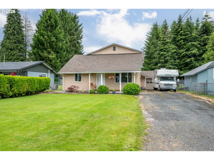 3284 Oak St, Longview, WA 98632 - #2