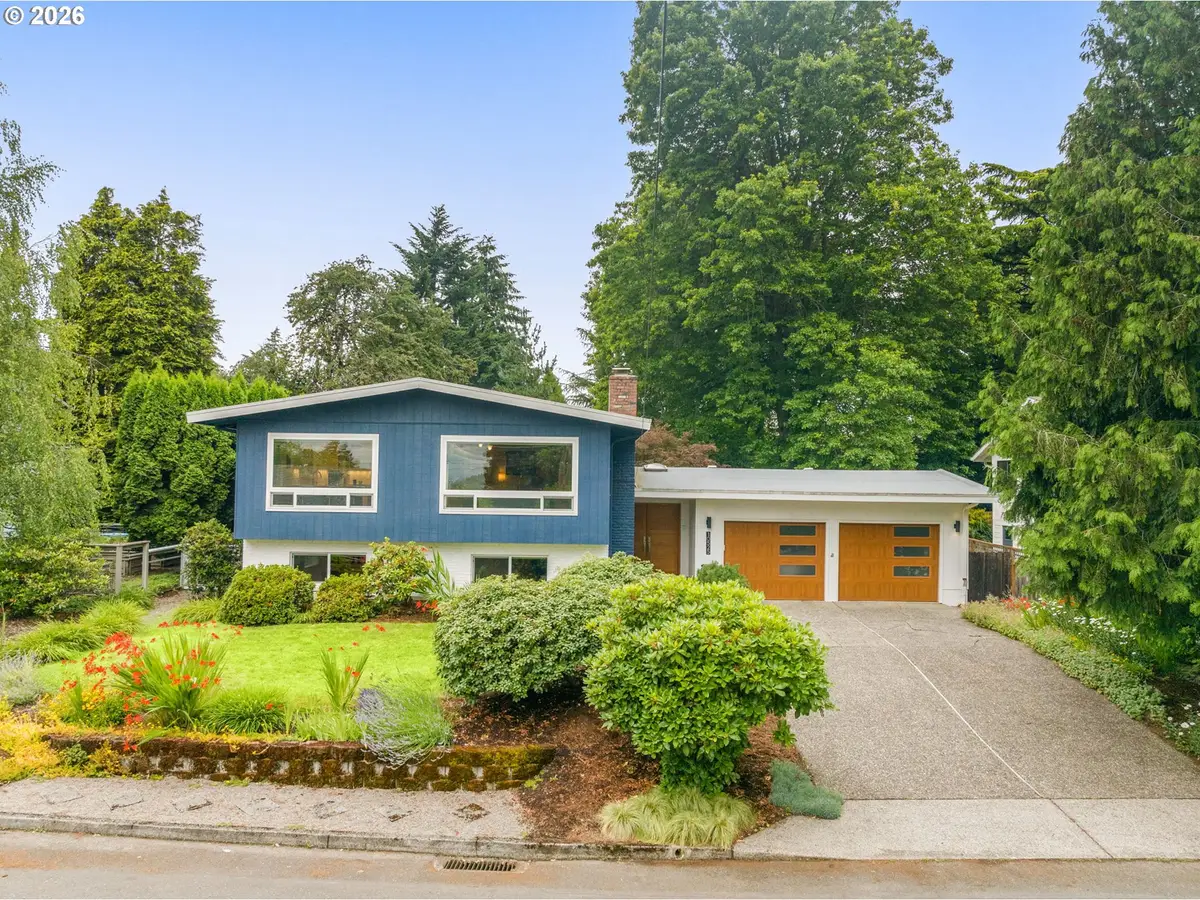10525 SW 42nd Ave, Portland, OR 97219 - #1