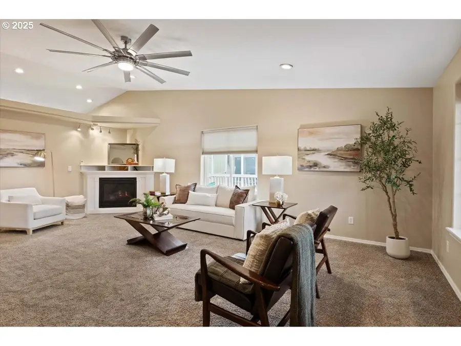 758 S Sunrise Dr, Jefferson, OR 97352 - Image #3