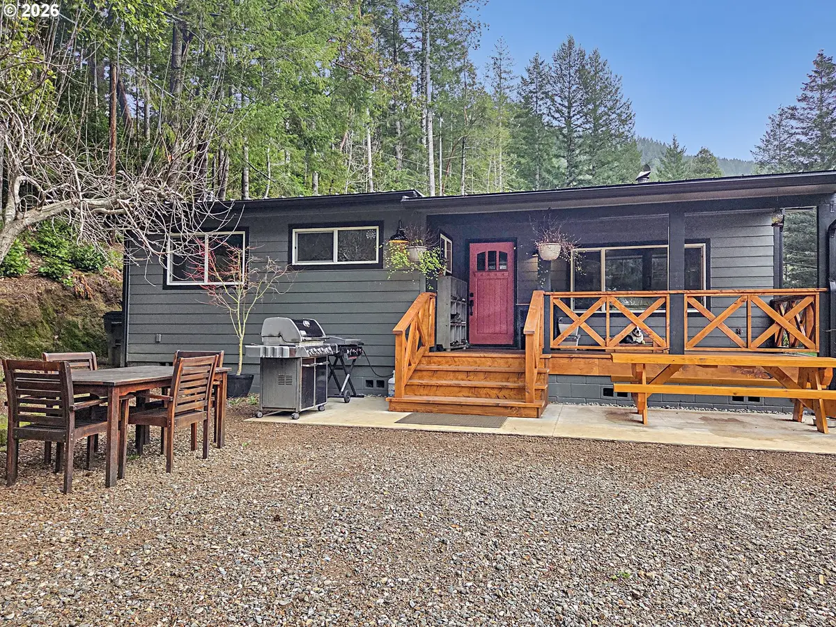 95725 Onyx St, Gold Beach, OR 97444 - #1