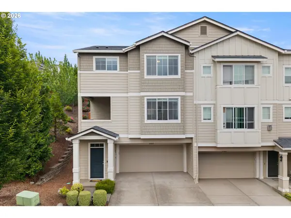 15687 SE Nyla Way, HappyValley, OR 97086