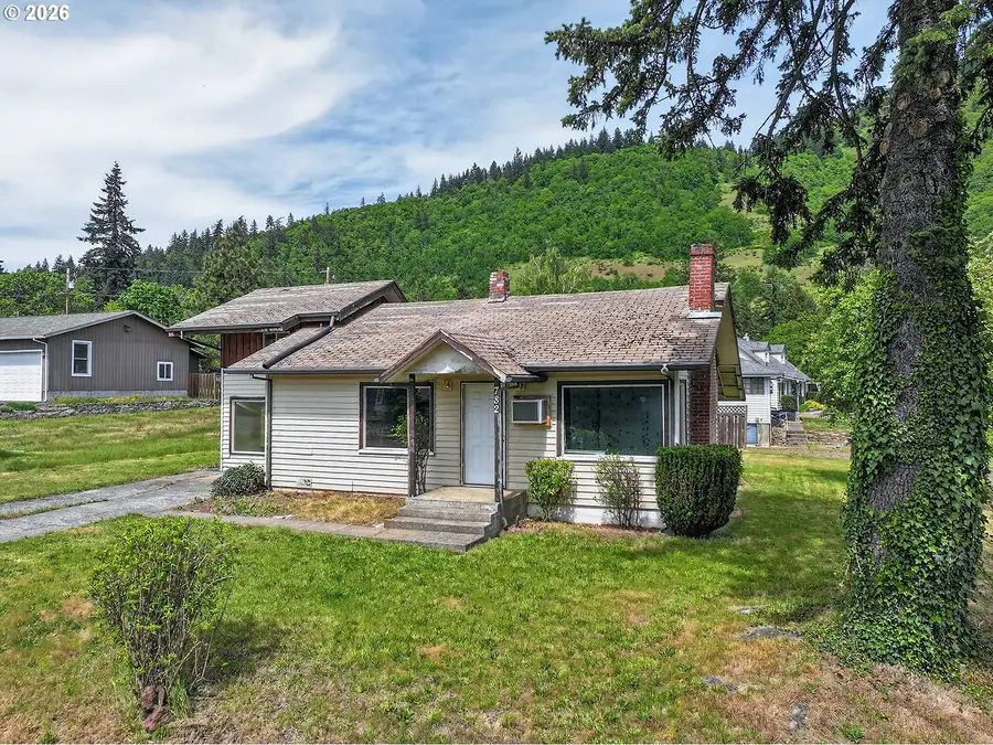 782 NE Center St, White Salmon, WA 98672 - #3