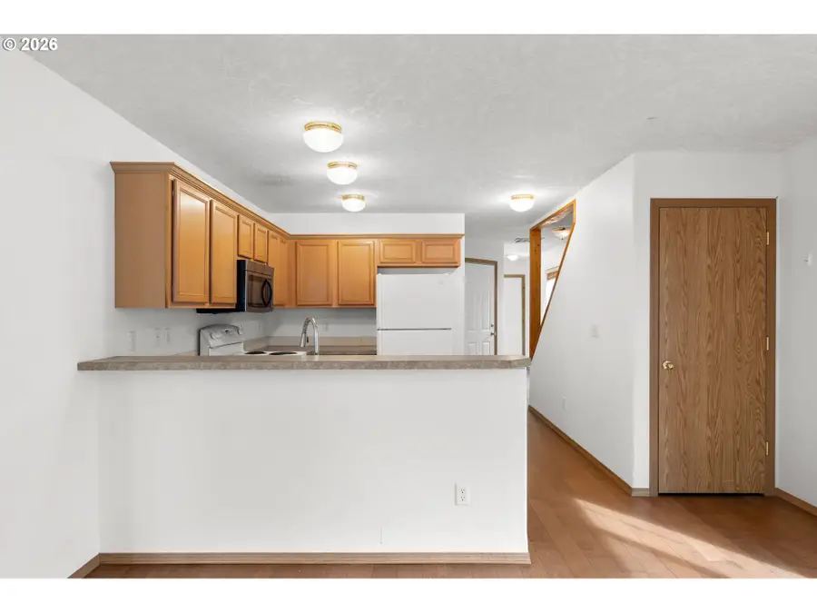 6866 N Sedro St, Portland, OR 97203 - #3