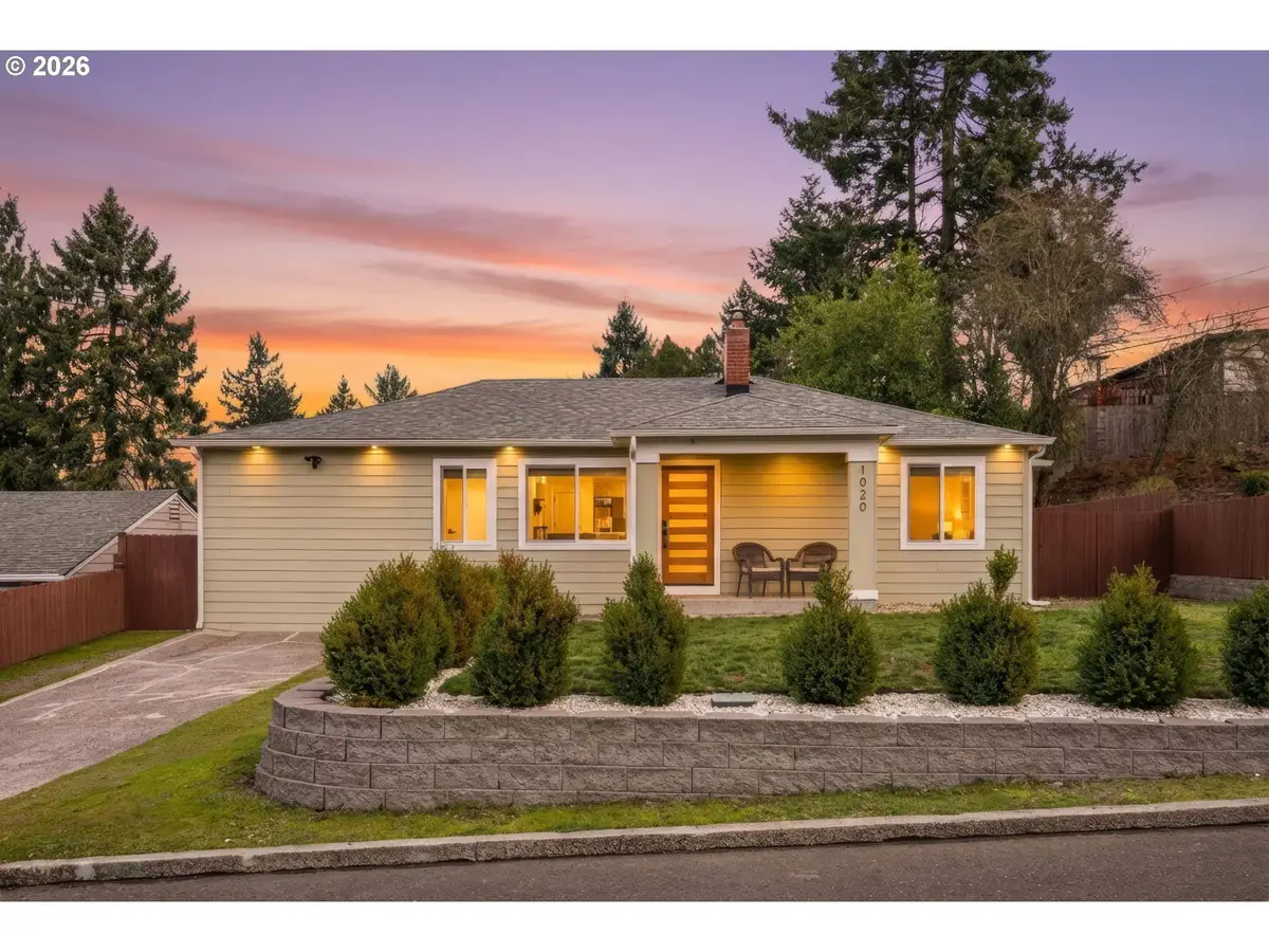 1020 SE 113th Ave, Portland, OR 97216 - #1