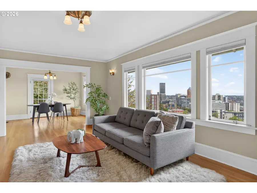 2440 SW Hoffman Ave, Portland, OR 97201 - #3