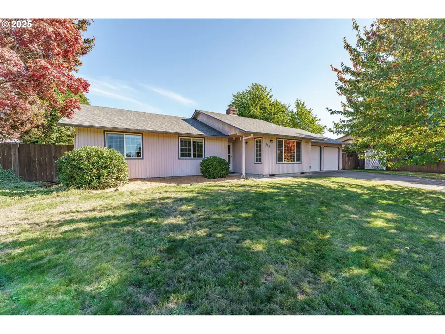 709 NW 6th Ave, Battle Ground, WA 98604 - Image #2