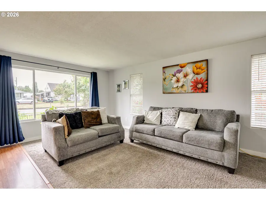 249 26th Ave, Longview, WA 98632 - #3