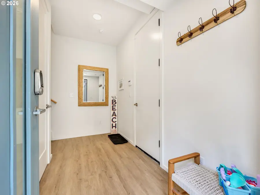 321 S Prom #C, Seaside, OR 97138 - #3