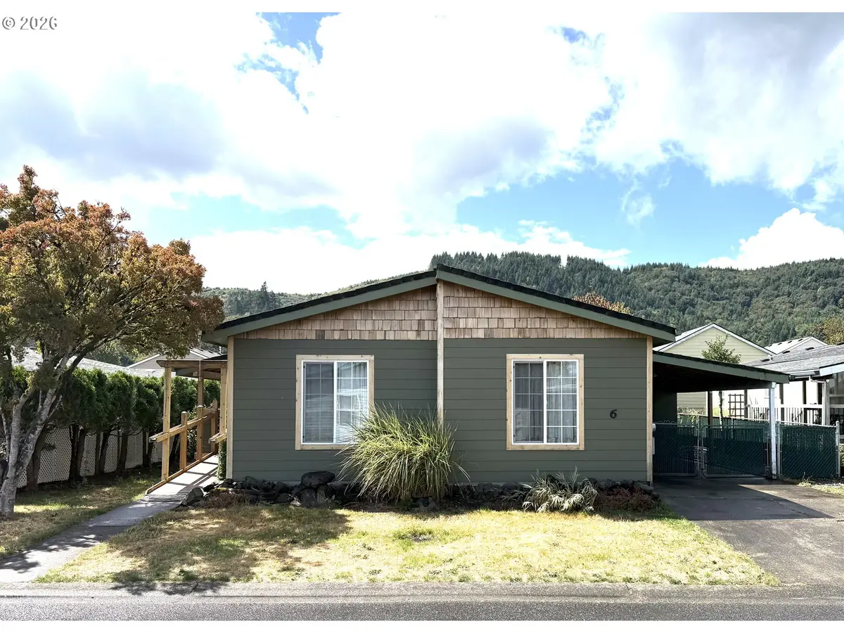 375 Metlako Way #6, Columbia City, OR 97018 - #1