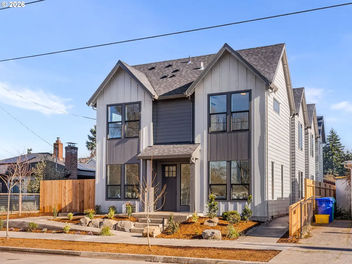 9566 N Buchanan Ave, Portland, OR 97203 - #1