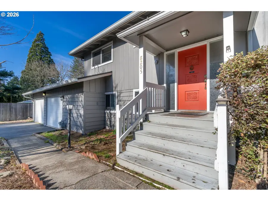 8205 SW Laurel St, Portland, OR 97225 - Image #3