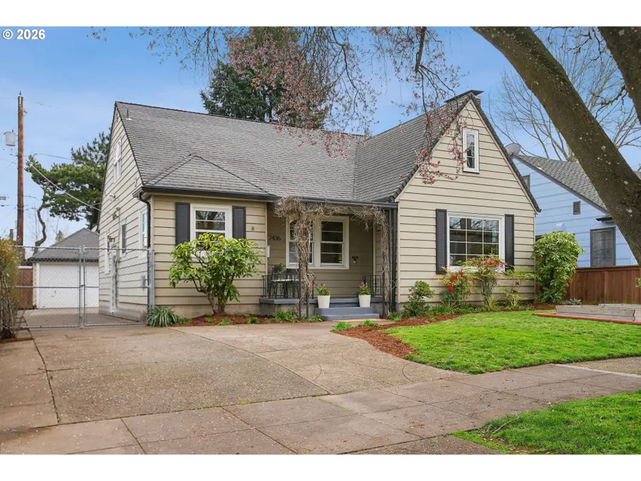 7436 N Seward Ave, Portland, OR 97217 - #2