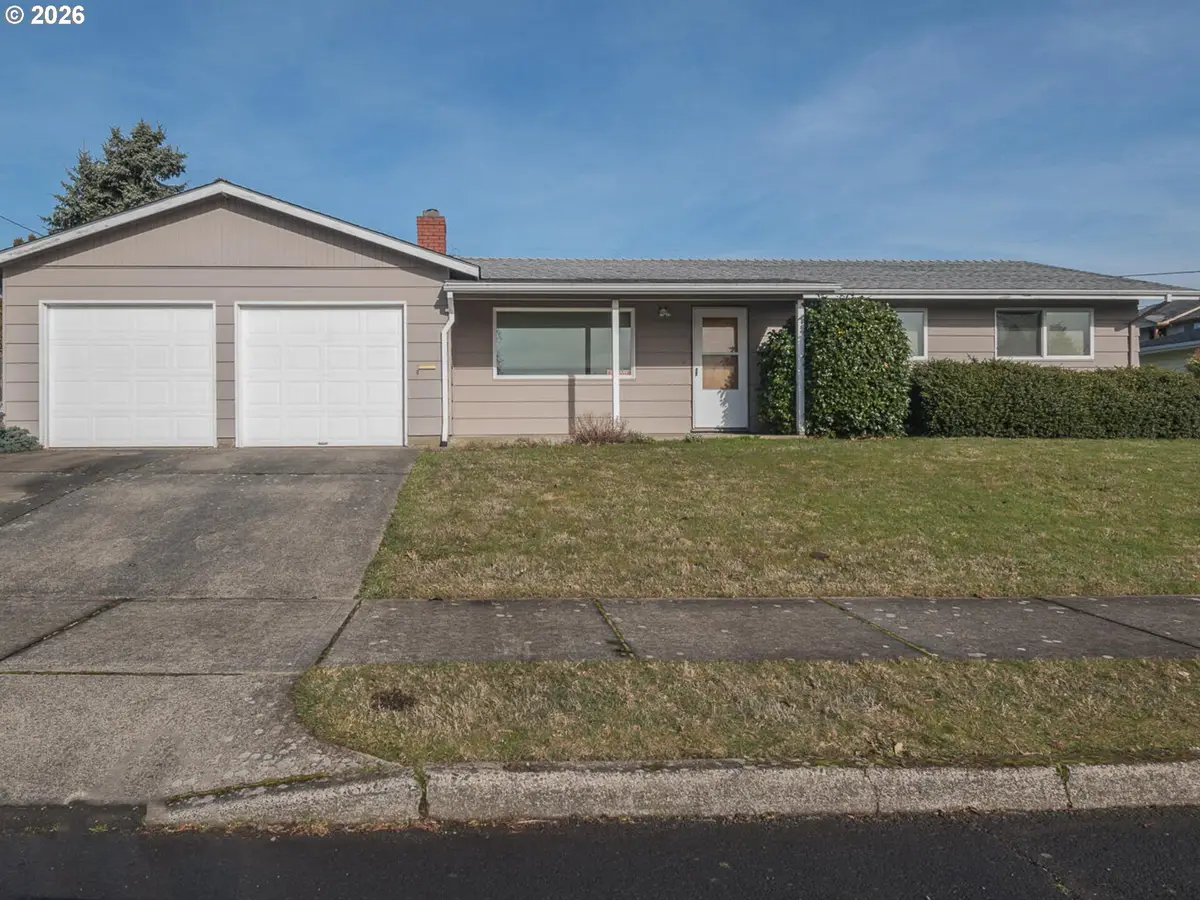 17005 SE Alder St, Portland, OR 97233 - Image #1