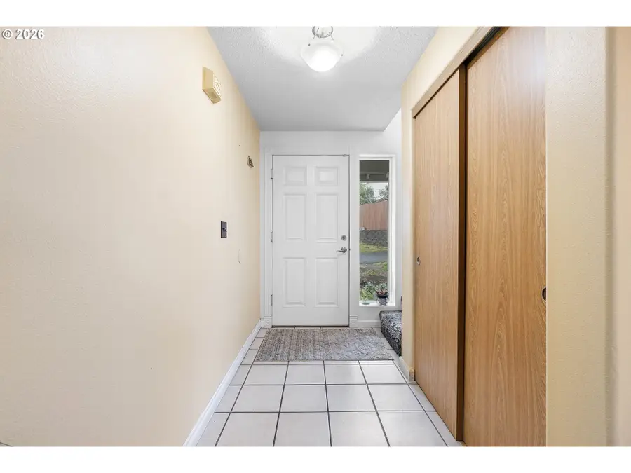 3621 SW 24th Ter, Gresham, OR 97080 - #2