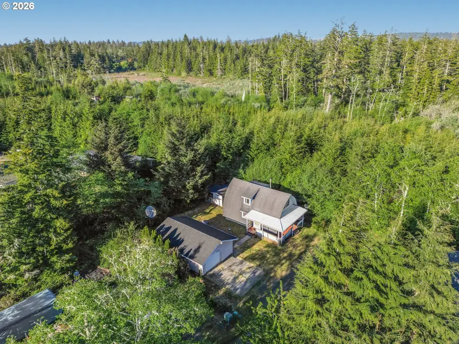 20520 Crane Pl, Long Beach North Beach Peninsula, WA 98640 - #2