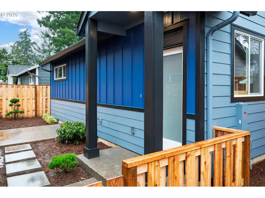 6225 SE Knapp St #B, Portland, OR 97206 - #2