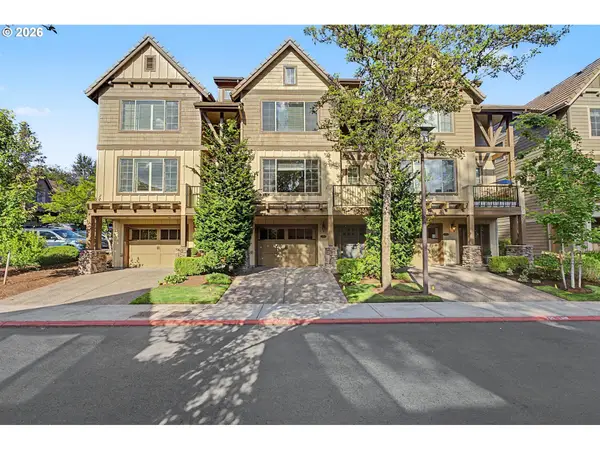 2060 NW Village Cir #43, Portland, OR 97229