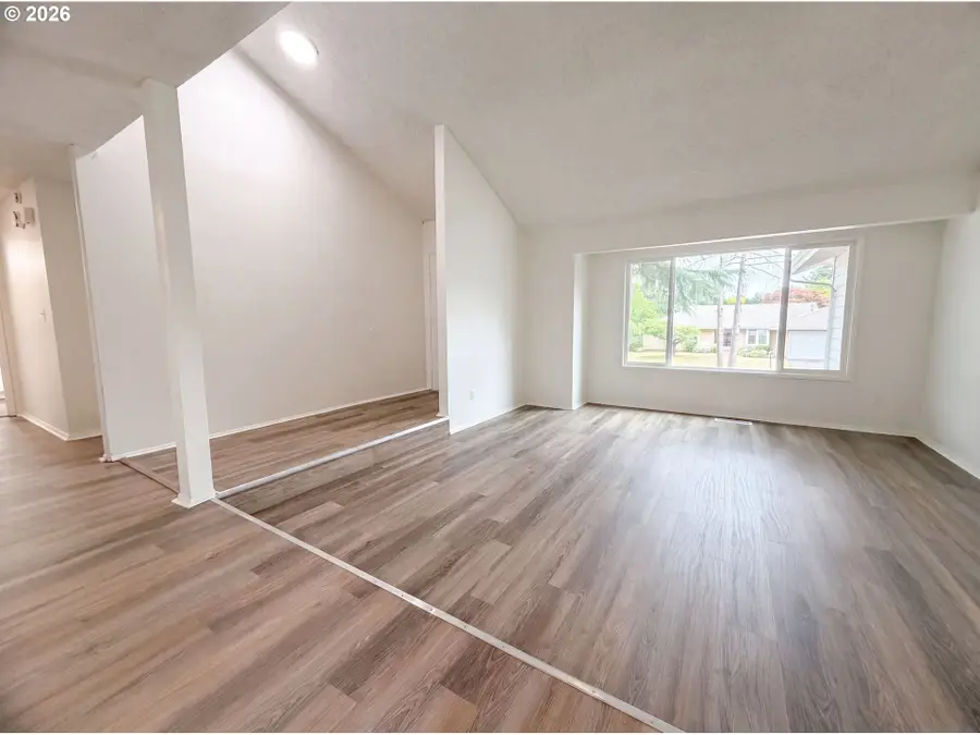 3755 SW 4th St, Gresham, OR 97030 - #3