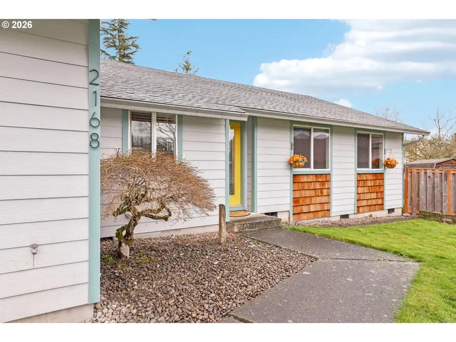 2168 SE Harlow Ct, Troutdale, OR 97060 - #3
