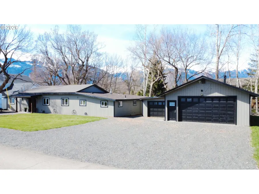 403 N Lake St, Joseph, OR 97846 - #2