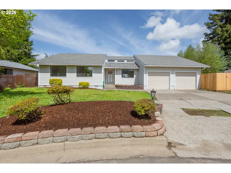 1676 NW Youngwood Ct, Roseburg, OR 97471 - #2