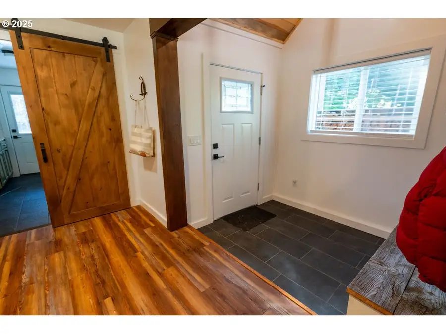 35349 Blitz Ln, Blodgett, OR 97326 - Image #3