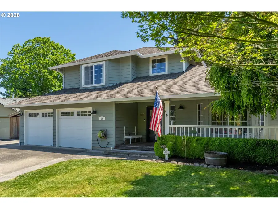 230 Valley Way, Woodland, WA 98674 - #3