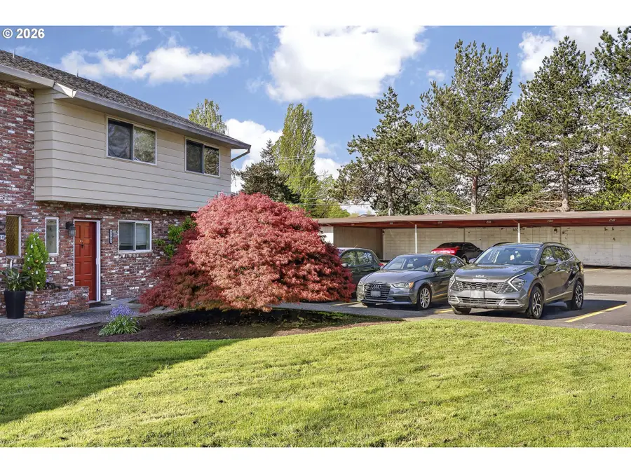 1702 NE Hogan Dr, Gresham, OR 97030 - #3