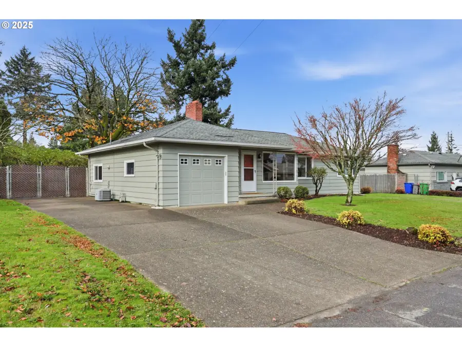 3245 NE 108th Ave, Portland, OR 97220 - Image #2