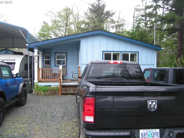 913 S Easy St, RockawayBeach, OR 97136