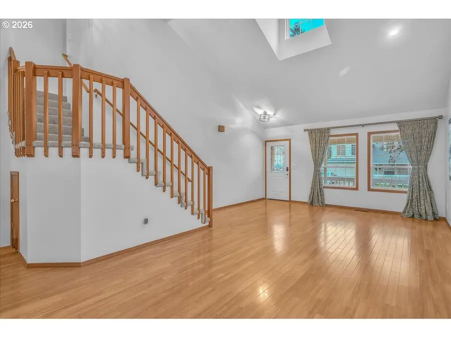 5795 NW 181st Ave, Portland, OR 97229 - Image #2