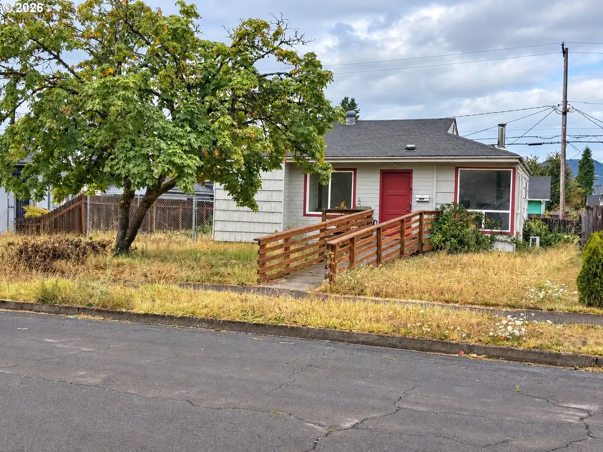 1828 H St, Springfield, OR 97477 - #1