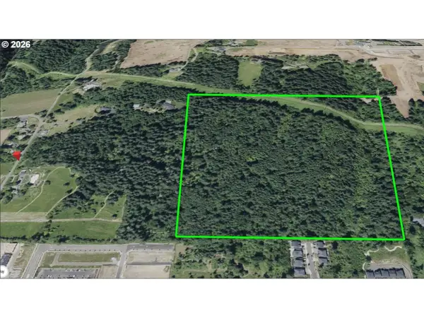 16581 SE Hagen Rd, HappyValley, OR 97086