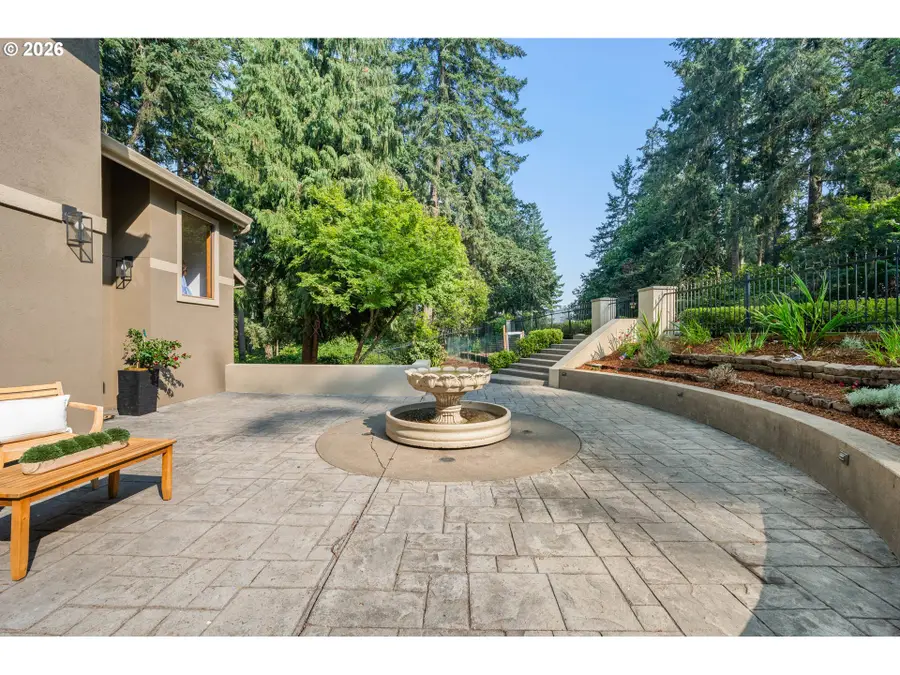 3965 Spring Blvd, Eugene, OR 97405 - #2