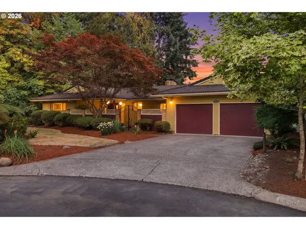 1470 SE 37th Ave, Hillsboro, OR 97123