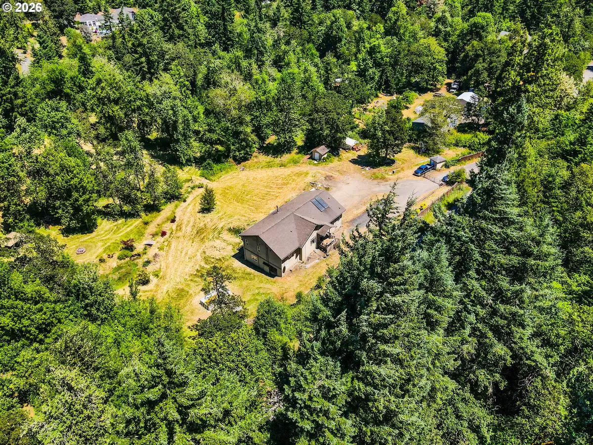 2755 E 38th Ave, Eugene, OR 97405 - #1