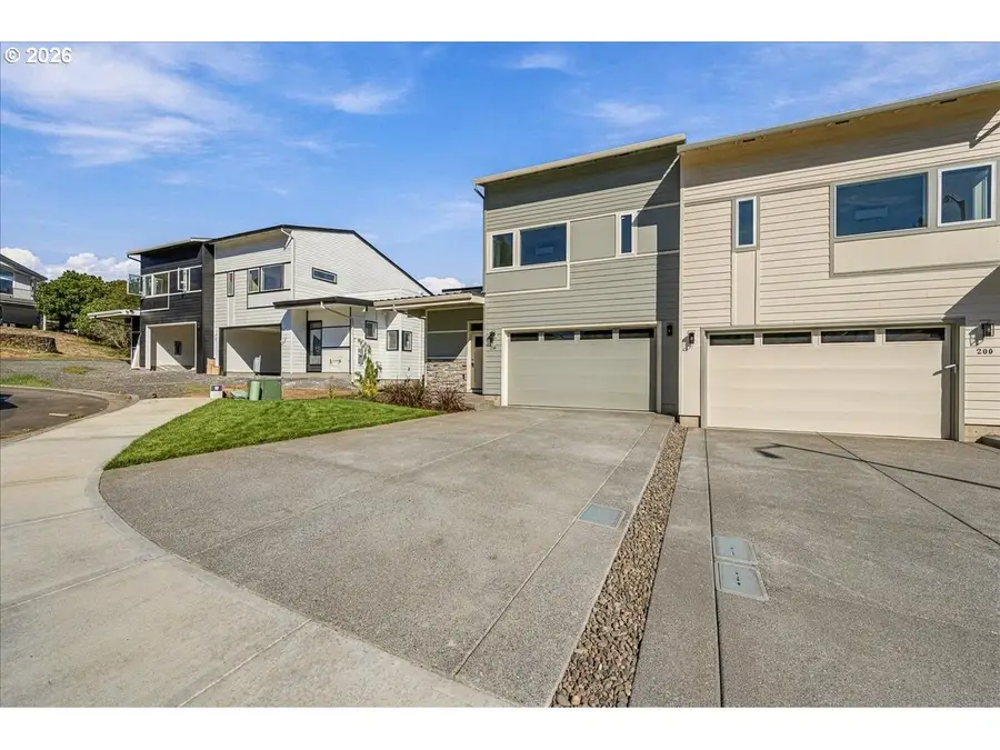 210 Black Hawk Ct., Columbia City, OR 97018 - #3