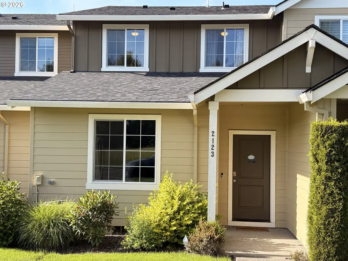 2123 SE 19th St, Gresham, OR 97080 - #1