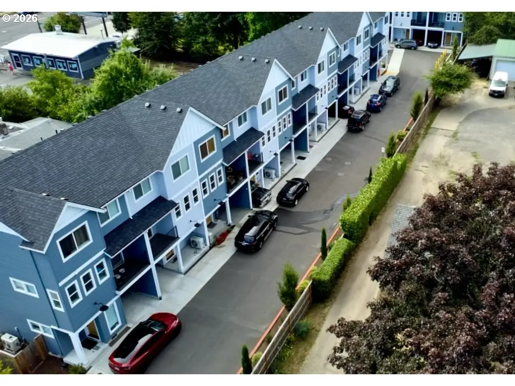 12086 SE Harold St #6, Portland, OR 97266 - #1