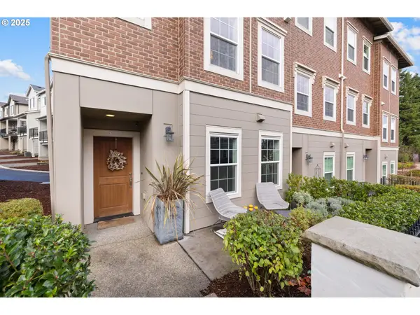 28727 SW Villebois Dr, Wilsonville, OR 97070