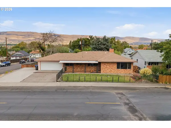 601 E 12th St, TheDalles, OR 97058