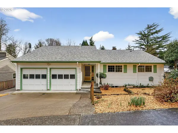6510 SW 33rd Pl, Portland, OR 97239