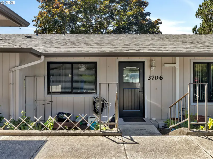 3706 NE 45th St, Vancouver, WA 98661 - #2