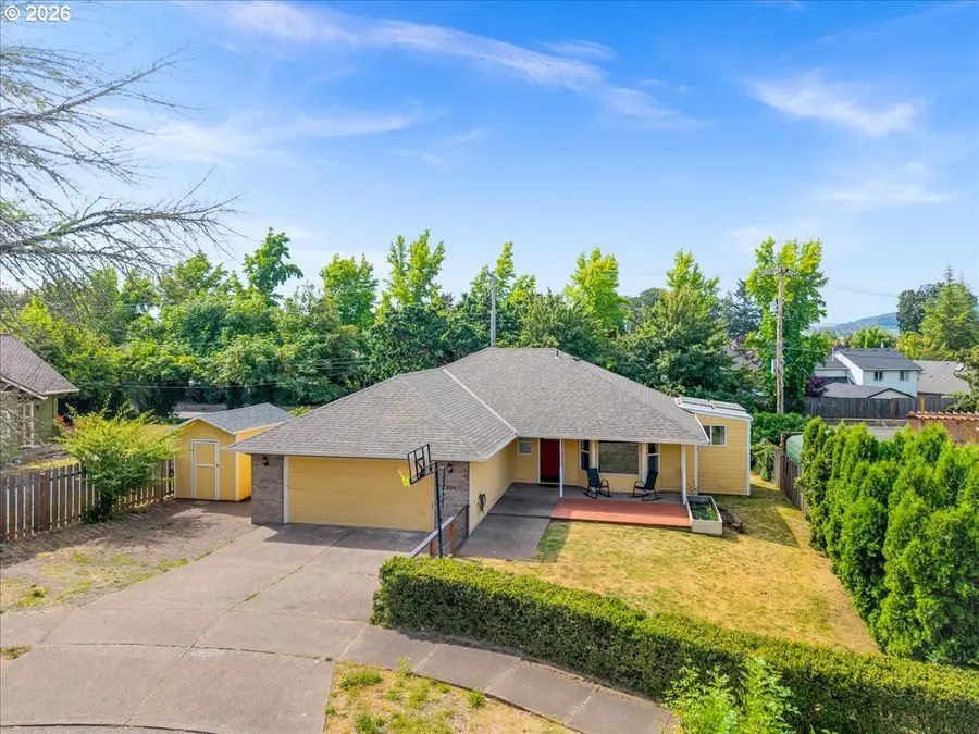 250 Forest Pl, Forest Grove, OR 97116 - #2