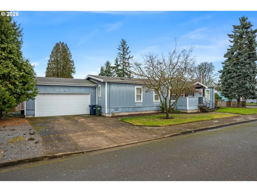 301 Deal St, Junction City, OR 97448 - #2