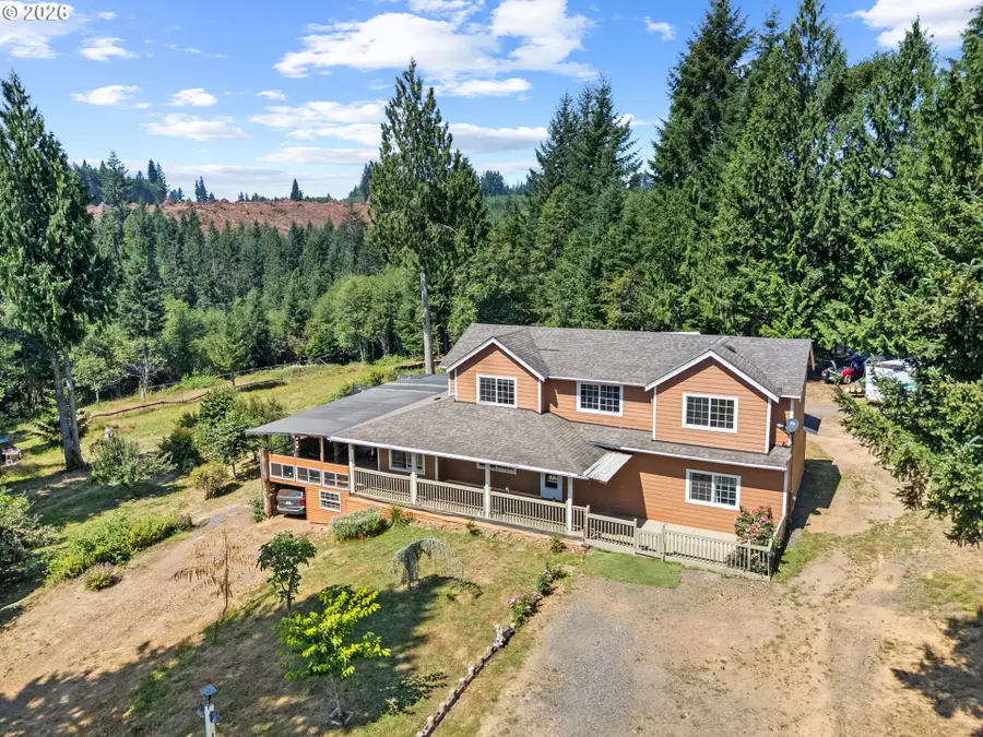 1407 Slide Creek Rd, Longview, WA 98632 - #2