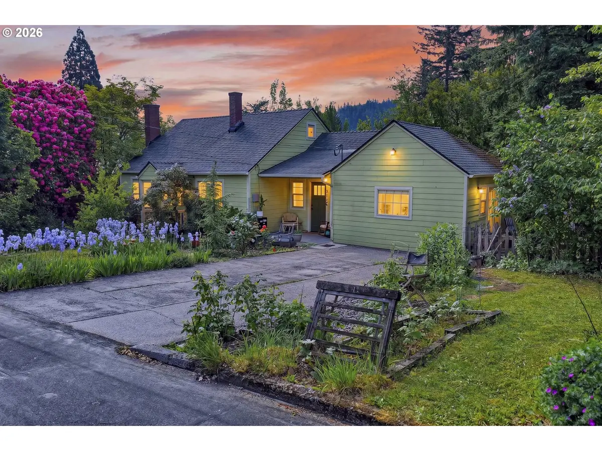 1130 NW 1st St, Gresham, OR 97030 - #1