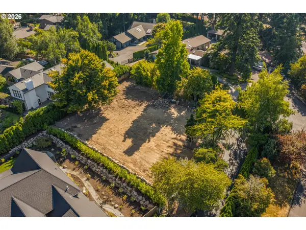 1890 Egan Way, LakeOswego, OR 97034