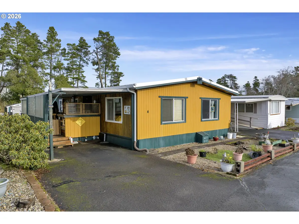 3760 Highway 101 #4, Florence, OR 97439 - Image #1